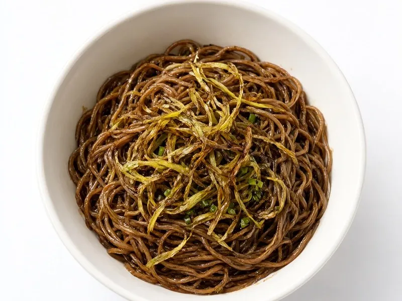 Scallion Oil Noodles: One Jar of Oil, Two Weeks of Dinners